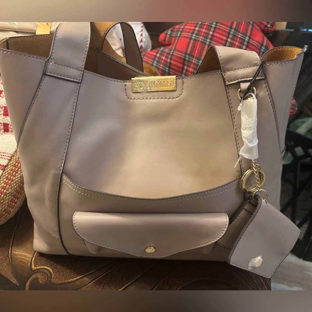 Steve Madden Large Vegan Leather Tote Bag w/ separate coin purse/wallet NWT